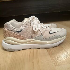 New Balance 57/40 Sea Salt Vintage Rose